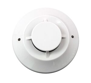 Edwards EST (2251FB) Intelligent Plug-In Photoelectric Smoke Detector